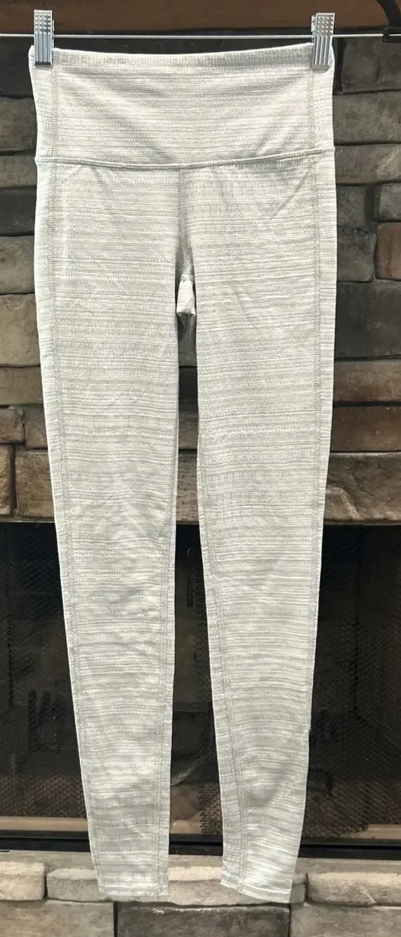 Women’s ATHLETA Grey/White High Rise Jacquard Chaturanga Leggings Size XXS *A4